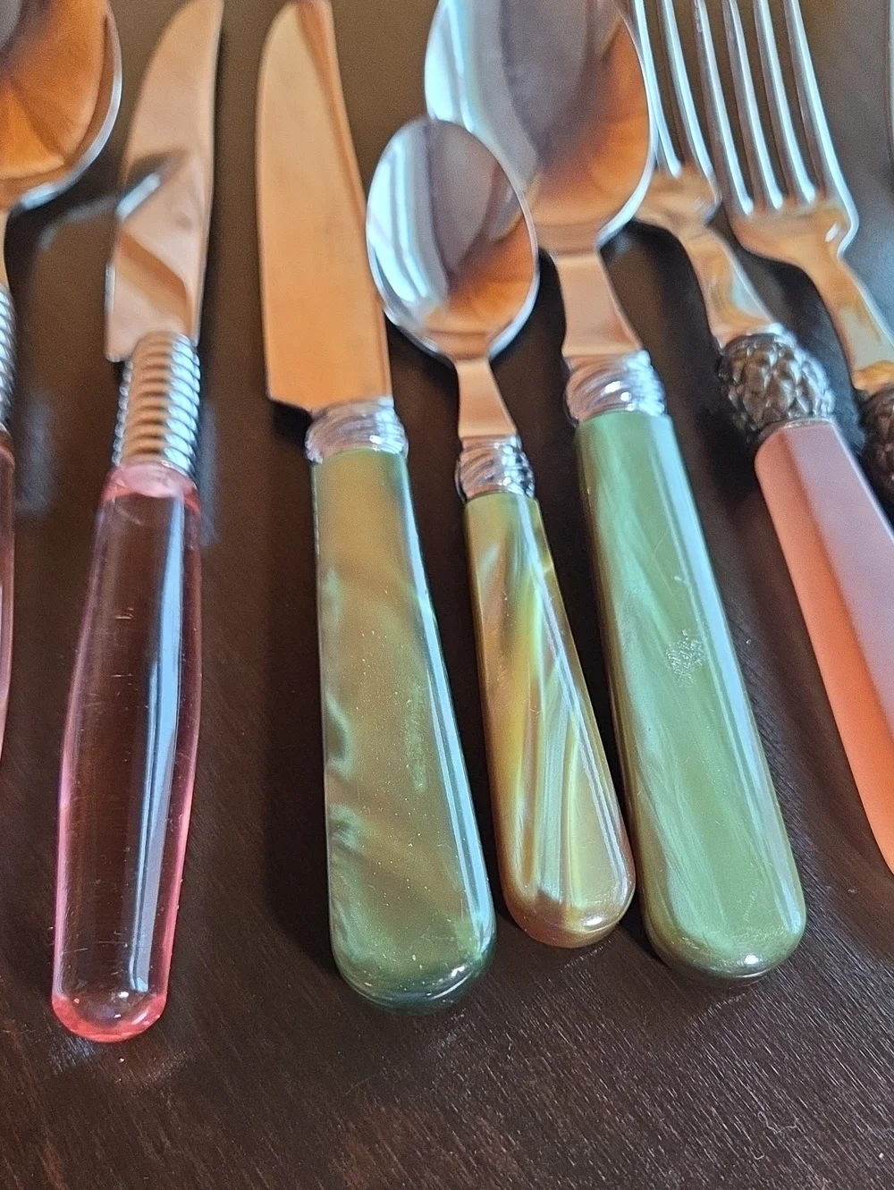 Mixed Lot Stainless Steel & Acrylic Cutlery